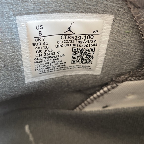 Air Jordan - Used in good condition size 8 men - Picture 6 of 7